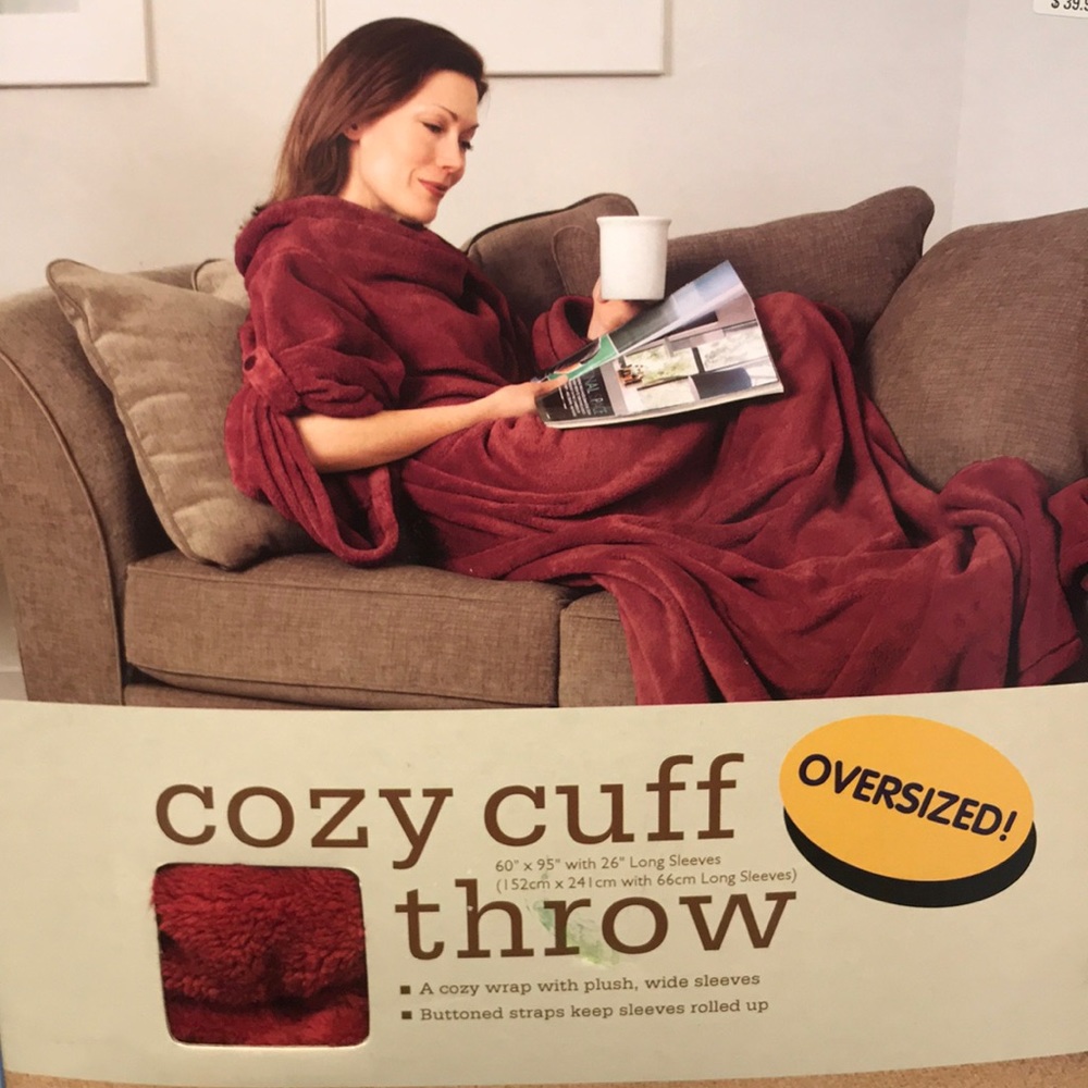 Cozy Cuff Throw